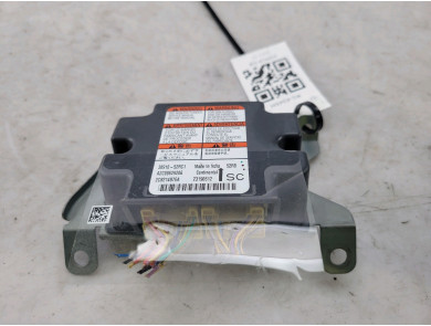 Airbag control unit used - Suzuki SWIFT - 38910-52RC2 - GPA