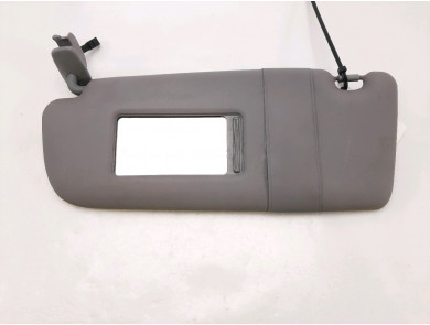 Pare-soleil gauche occasion - Audi A4 AVANT - 8D0857551F 7SM