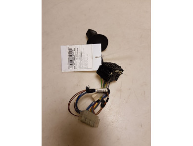 Commodo gauche occasion - BMW SERIE 3 COMPACT - 61 31 8360901