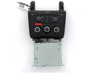 Poste multimédia - Citroen C4 II PH.1 - 1613842580 - R0-1088K