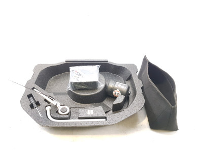 Puncture repair kit - Fiat 500C III - 52060699 - F0-2675N