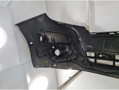 Front bumper - Nissan NV400 - Polar White - 620220006R - M0-0348E