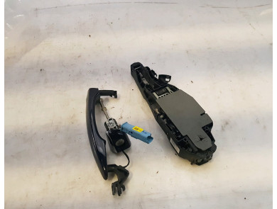 Jeu De 4 Poignées De Porte Intérieures Chrome/Noir Pour Nissan Qashqai - PARTSLINE