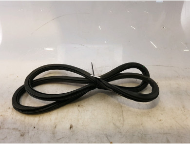 thumbnail image 2 of Door Seal Rear Left Or Right For Dacia Duster – Rubber Weatherstrip 808321867R 2 of 5