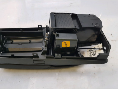 Central armrest - Mercedes CLASSE E IV PH.1 - A2126800298 - U0-7856R