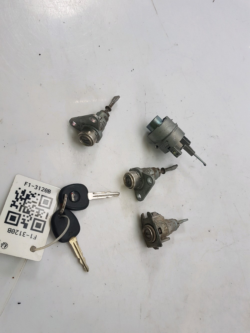 Lot Serrures Porte + Commutateur Contact Mercedes Classe E W210 Break E320 - 141K Km