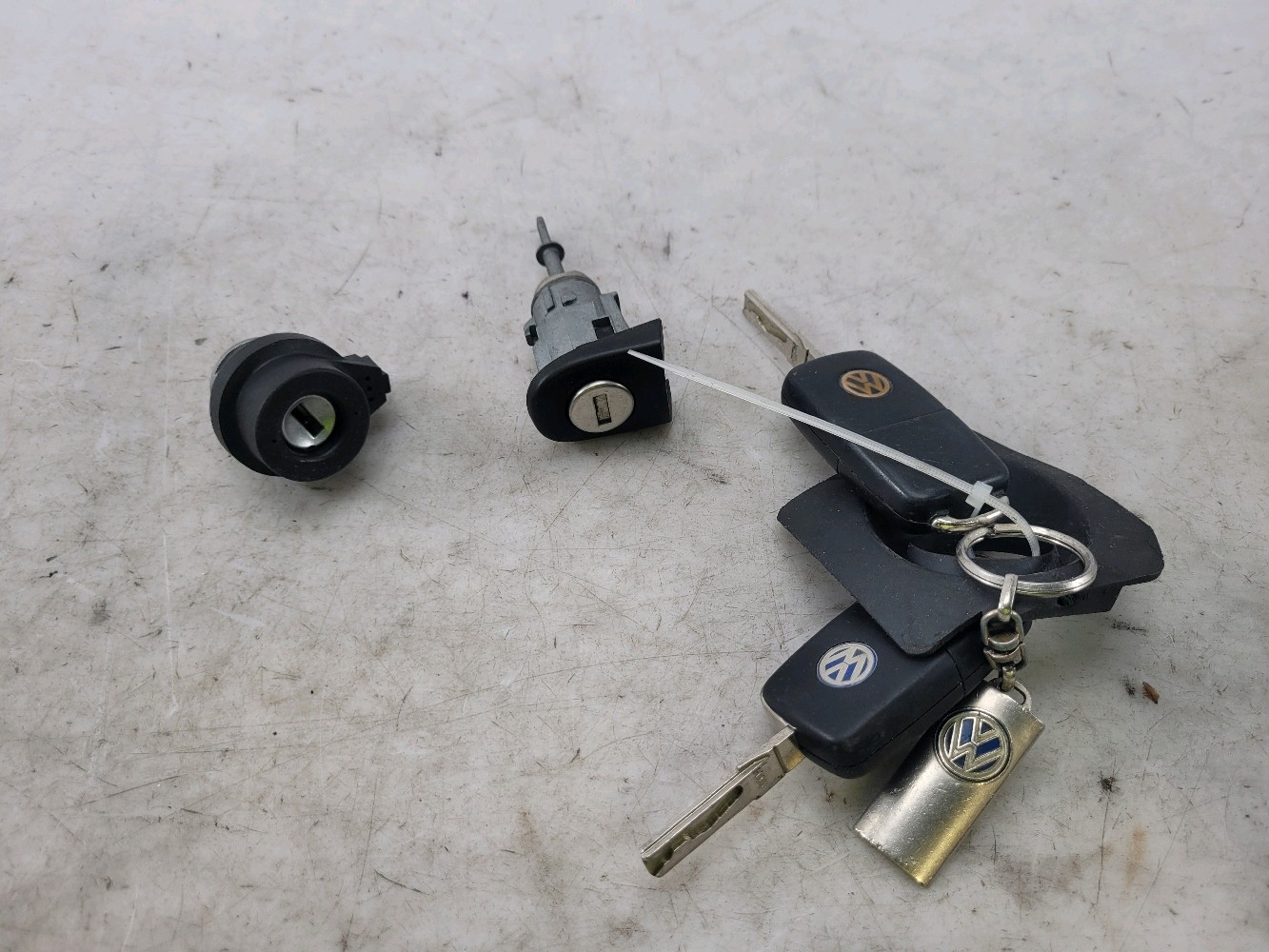 Barillet De Contact Neiman STARKIT ST9112 - Compatible VW, Audi, Seat, Skoda (réf. 1K0905851A/B)