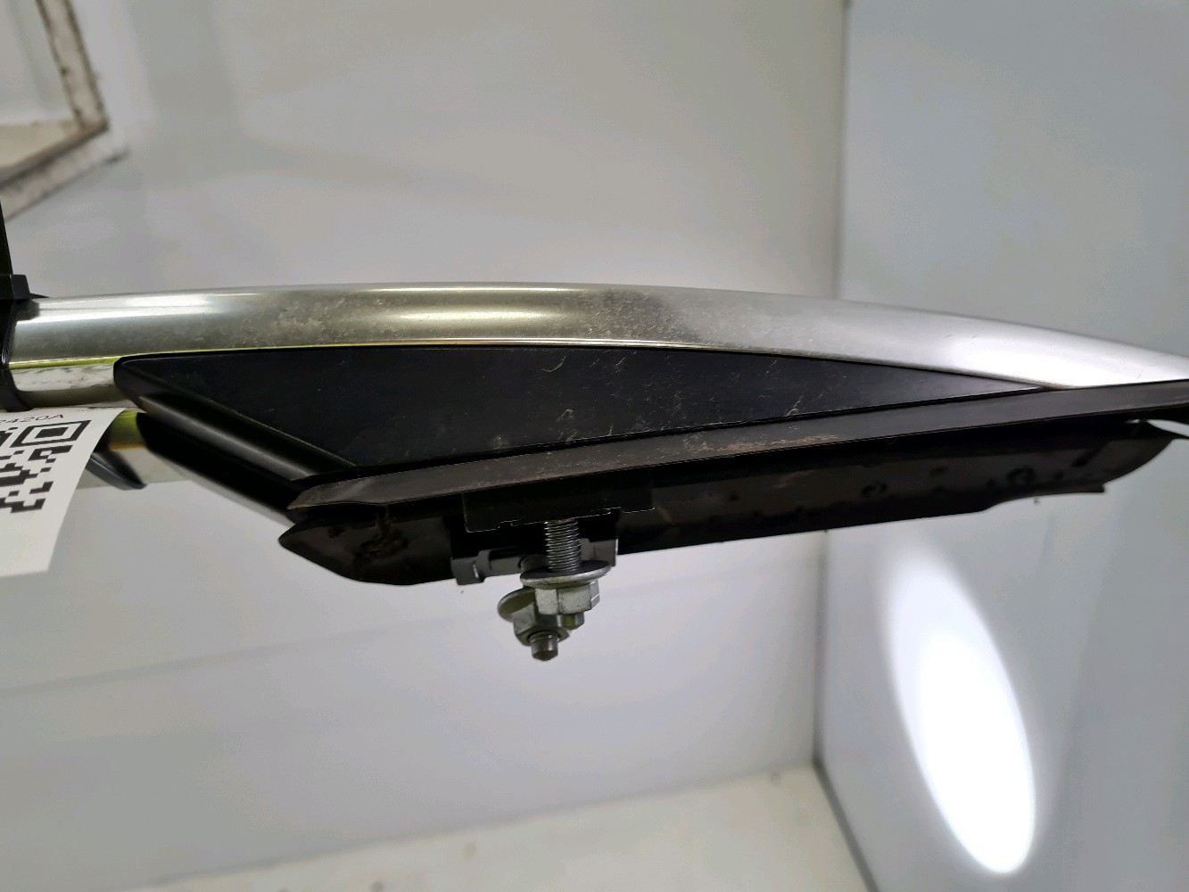 Genuine Mercedes-Benz ML/GLE Roof Rack Base Bars | OEM 1668901393 NEW